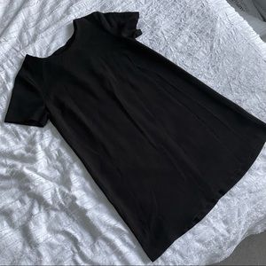 Bobeau Black Short Sleeve Shift Dress